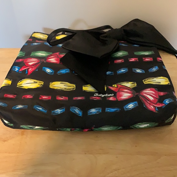 Brighton Bow Tote Bag - Picture 5 of 8